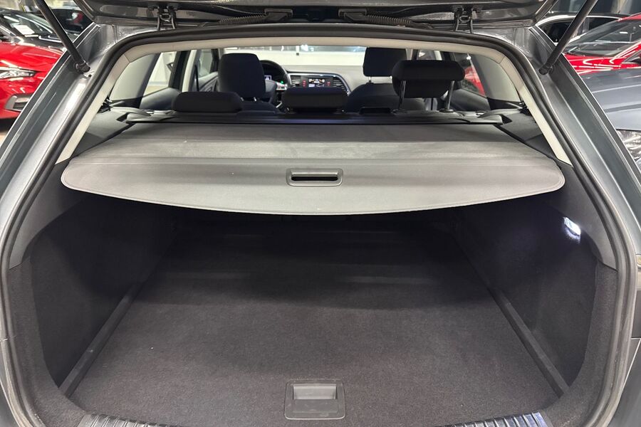 SEAT Leon ST vaihtoauto