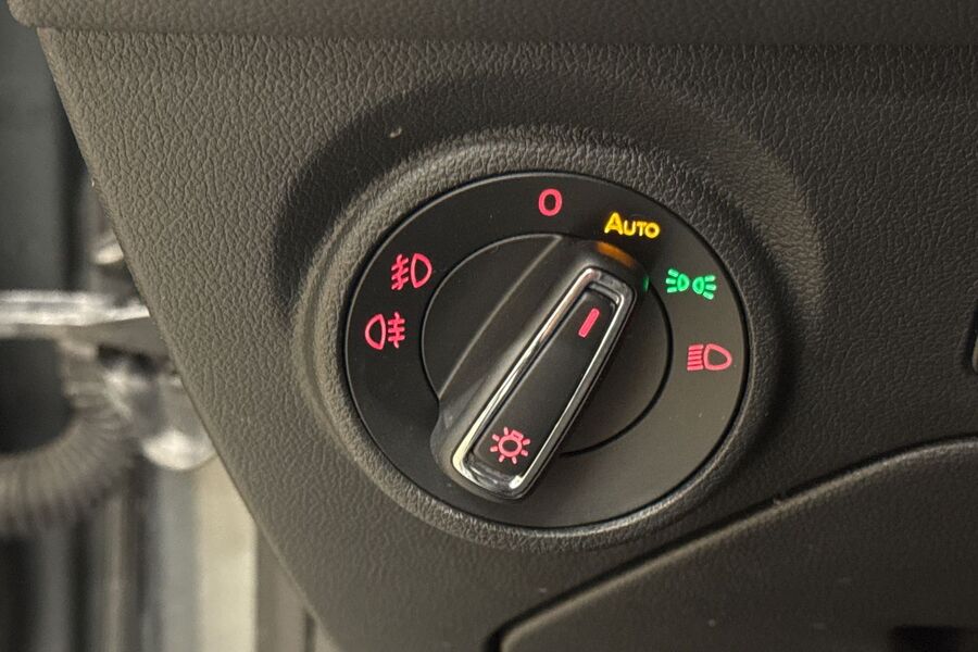 SEAT Leon ST vaihtoauto