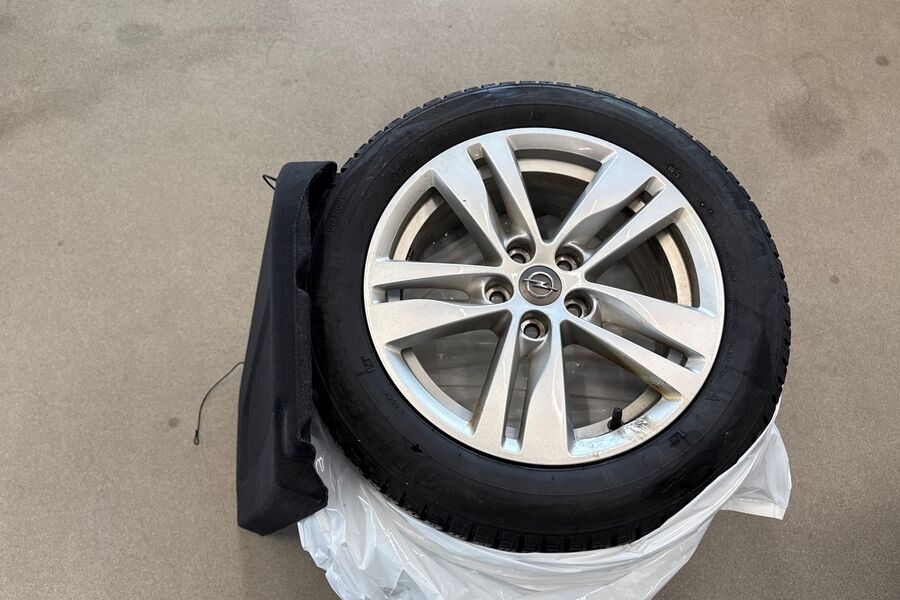 Opel Astra vaihtoauto