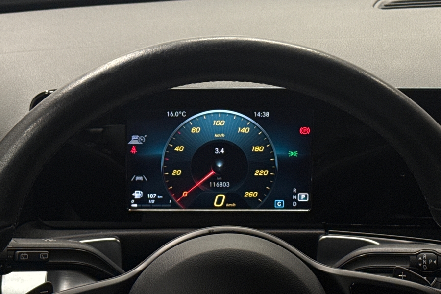 Mercedes-Benz GLB vaihtoauto