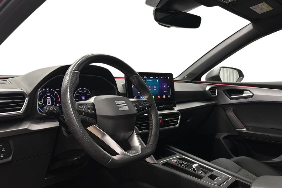 SEAT Leon Sportstourer vaihtoauto