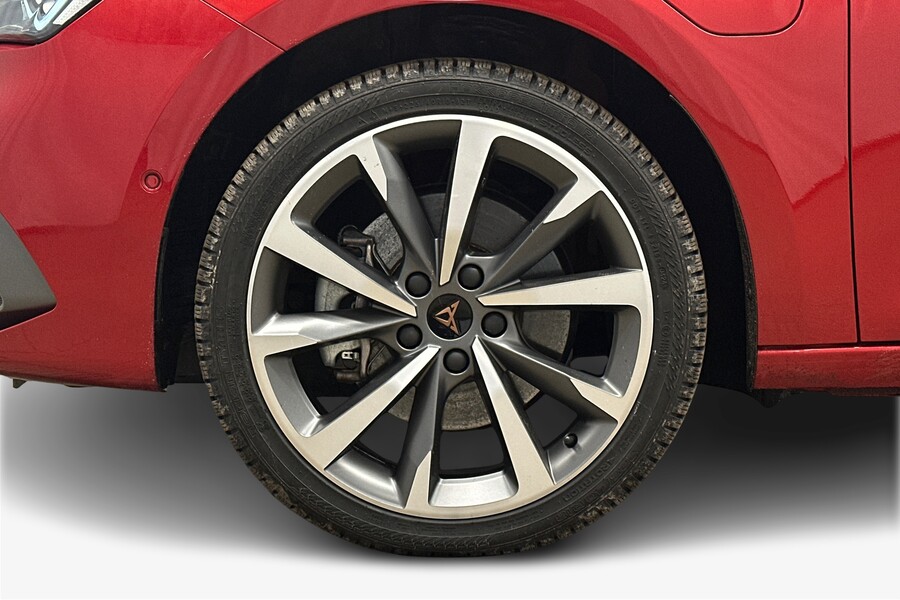 SEAT Leon Sportstourer vaihtoauto