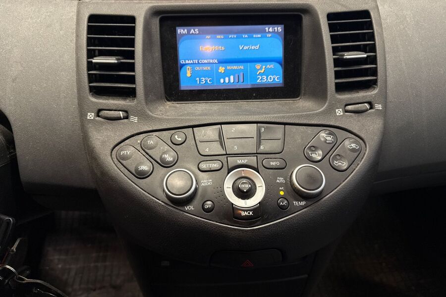 Nissan Primera vaihtoauto