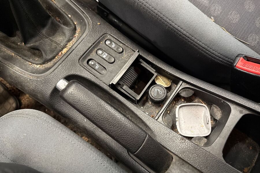 Nissan Primera vaihtoauto