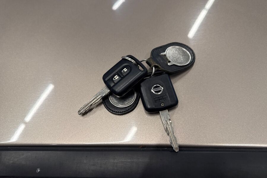 Nissan Primera vaihtoauto