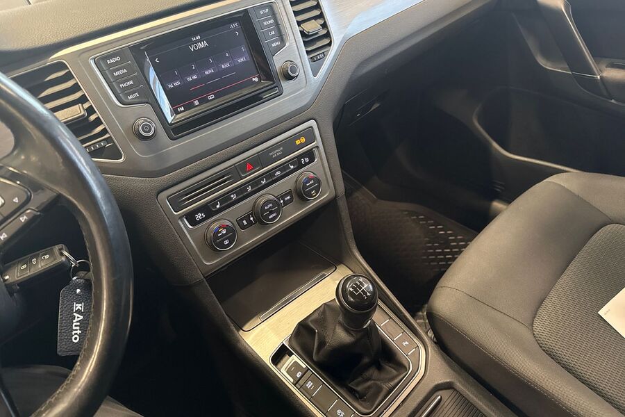 Volkswagen Golf Sportsvan vaihtoauto