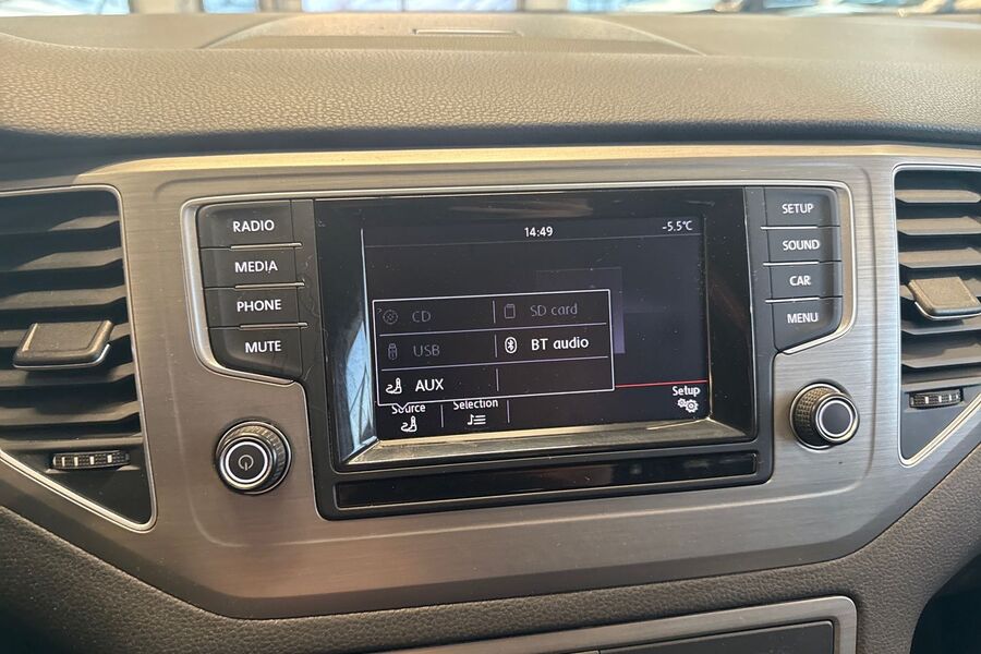 Volkswagen Golf Sportsvan vaihtoauto