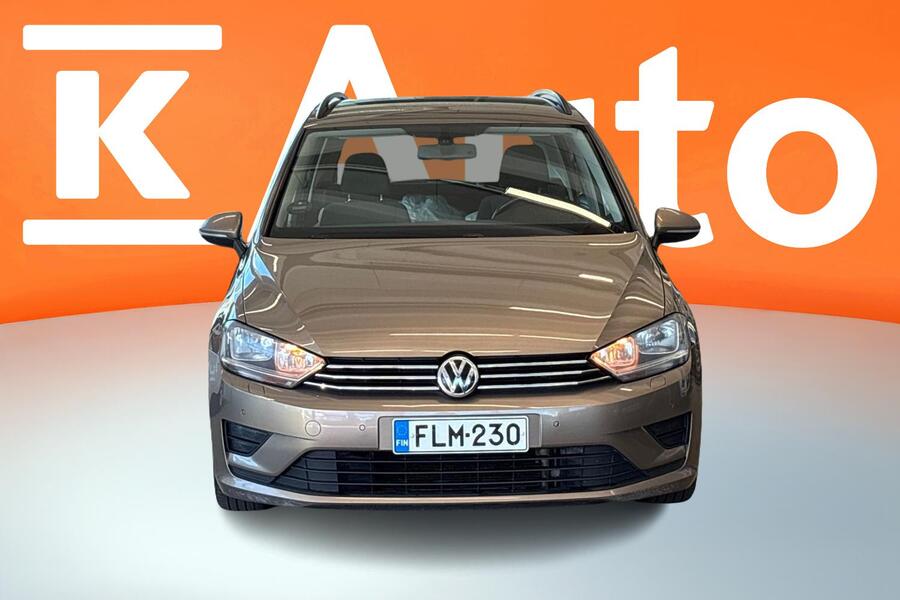 Volkswagen Golf Sportsvan vaihtoauto