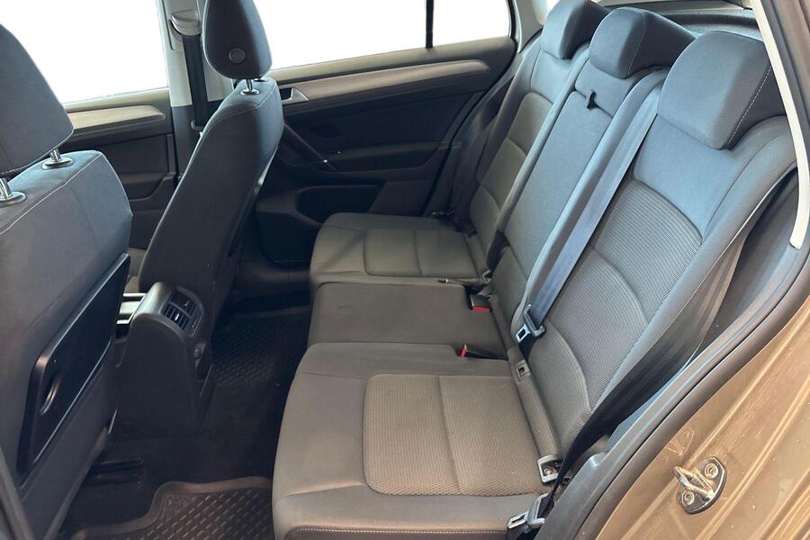 Volkswagen Golf Sportsvan vaihtoauto
