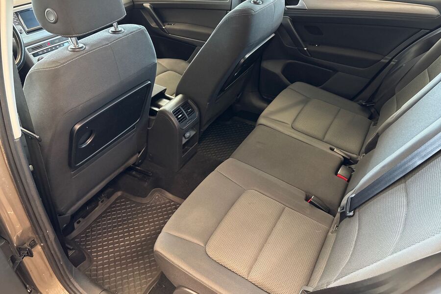 Volkswagen Golf Sportsvan vaihtoauto