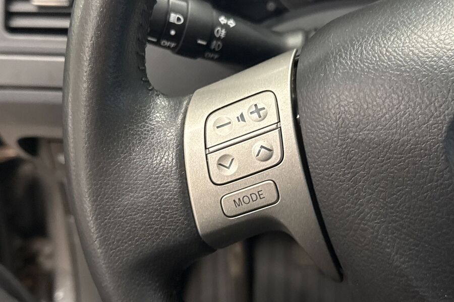 Toyota Auris vaihtoauto