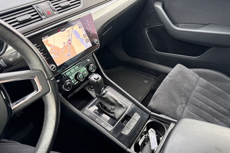 Skoda Superb vaihtoauto