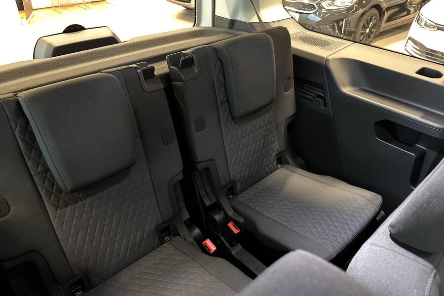 Volkswagen Caddy Maxi vaihtoauto