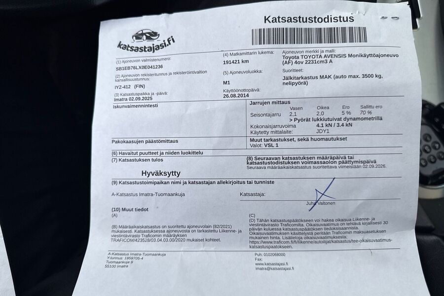 Toyota Avensis vaihtoauto