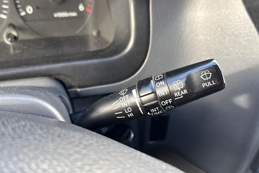 Toyota Hiace vaihtoauto