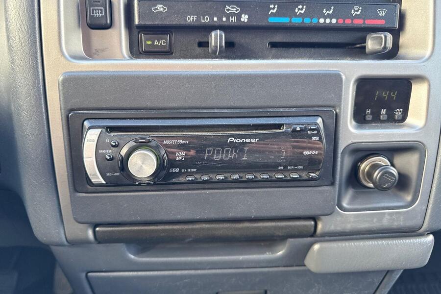 Toyota Hiace vaihtoauto