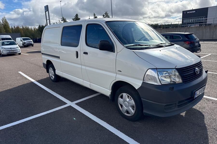 Toyota Hiace vaihtoauto