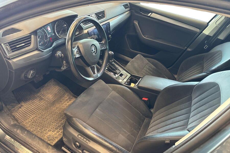 Skoda Superb vaihtoauto