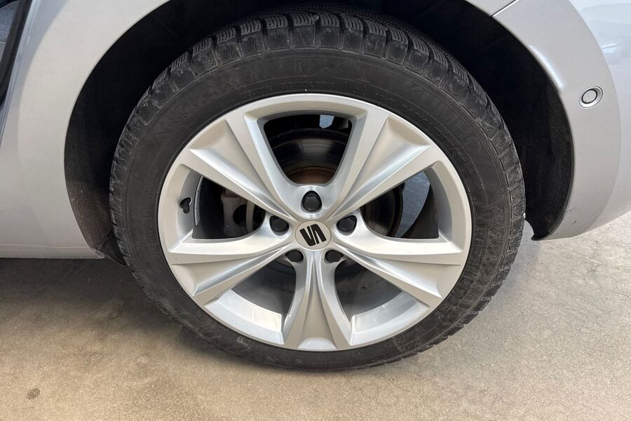 SEAT Leon vaihtoauto