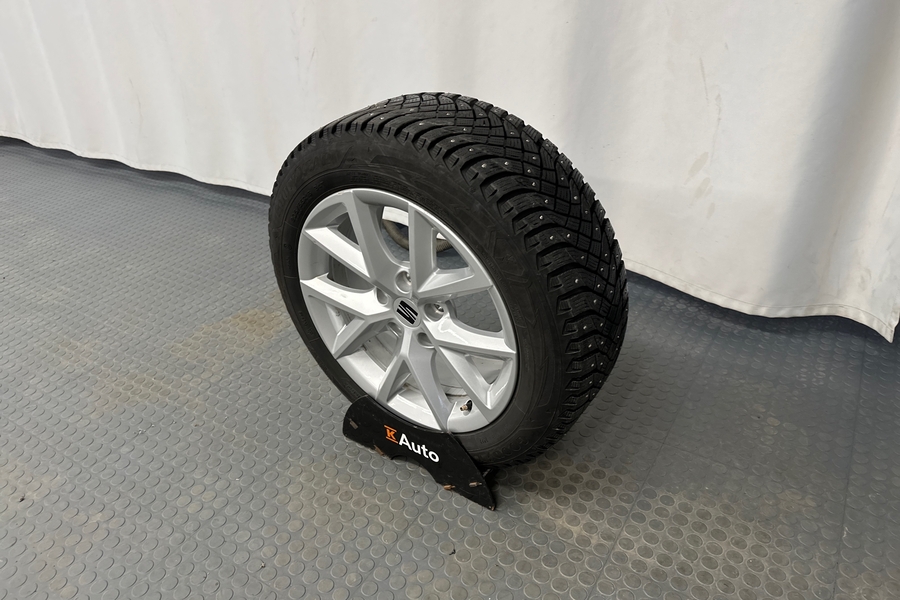 SEAT Leon Sportstourer vaihtoauto