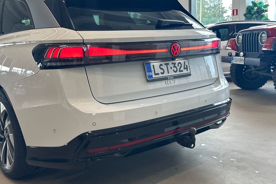 Volkswagen ID.7 vaihtoauto