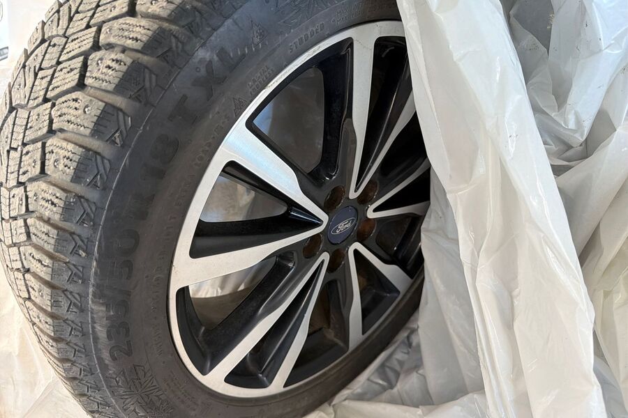 Ford Kuga vaihtoauto