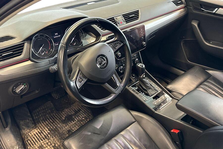 Skoda Superb vaihtoauto