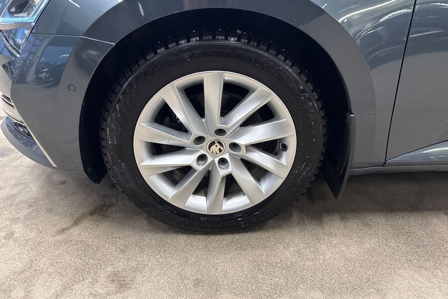 Skoda Superb vaihtoauto