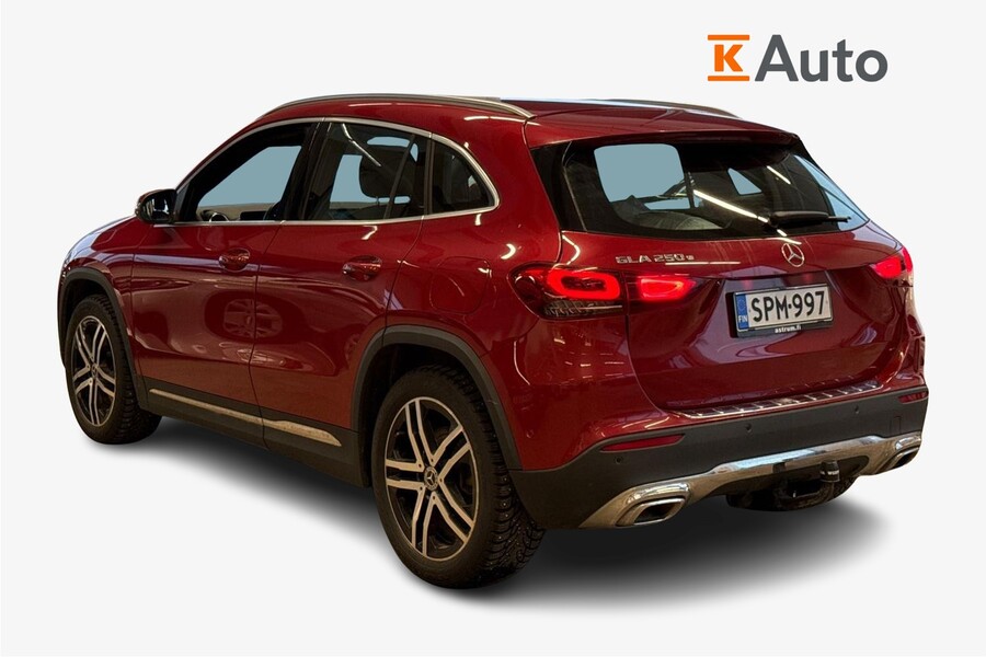 Mercedes-Benz GLA vaihtoauto