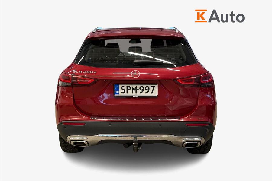 Mercedes-Benz GLA vaihtoauto