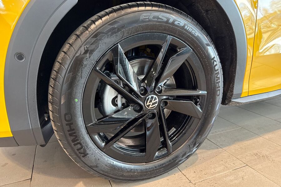 Volkswagen T-Roc vaihtoauto