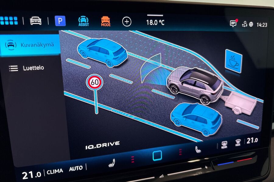 Volkswagen T-Roc vaihtoauto