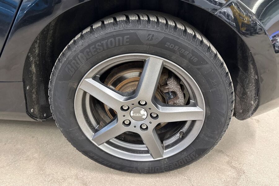 Volvo V40 vaihtoauto