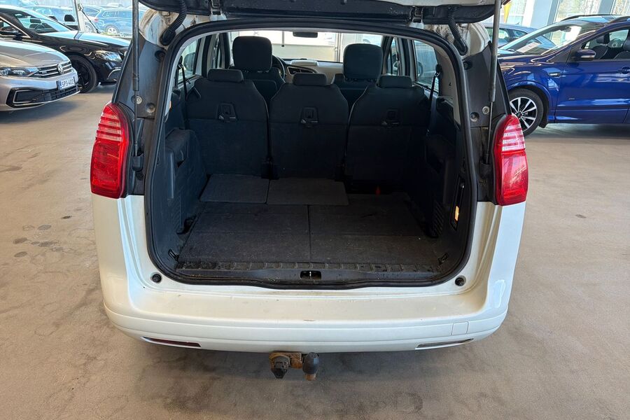 Peugeot 5008 vaihtoauto