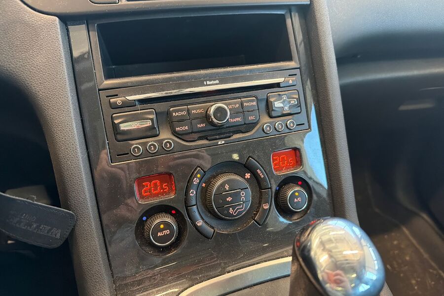 Peugeot 5008 vaihtoauto