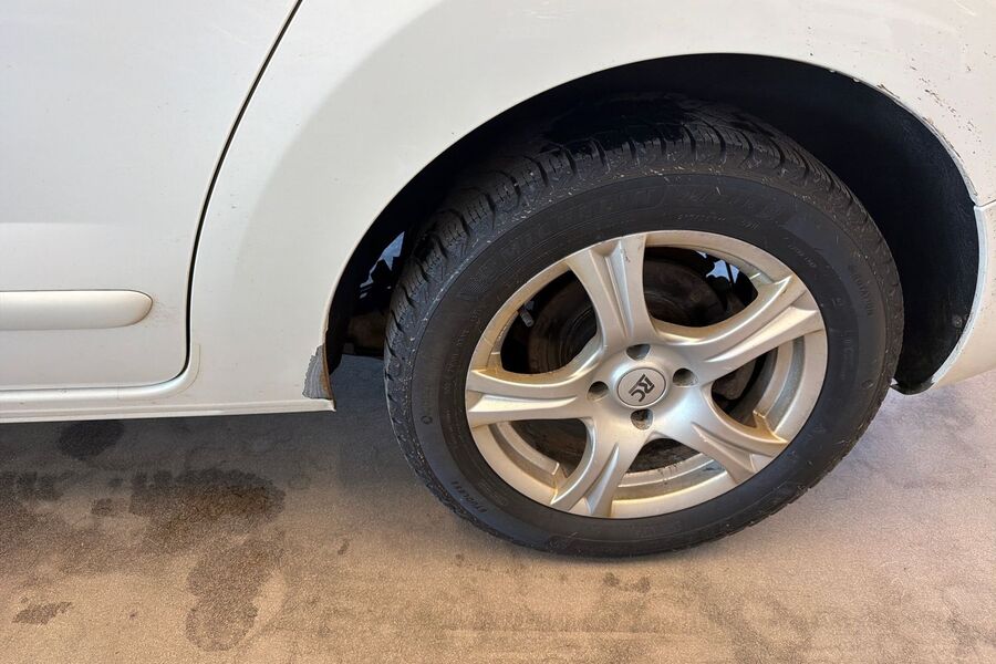 Peugeot 5008 vaihtoauto