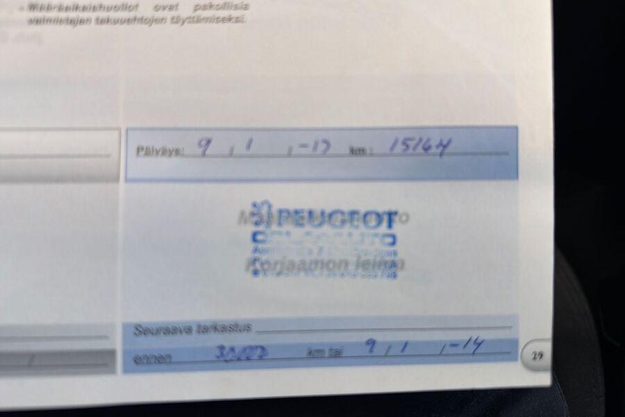 Peugeot 5008 vaihtoauto