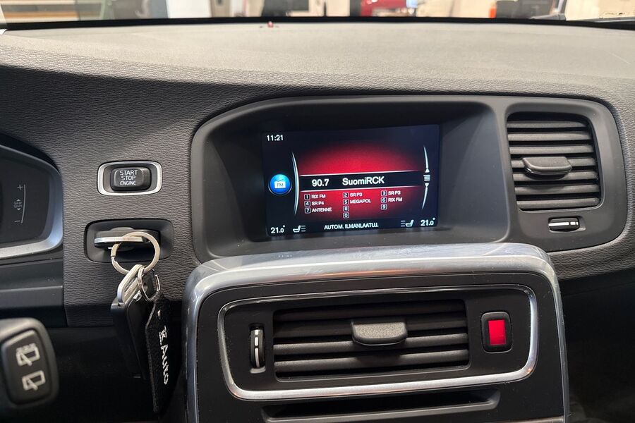 Volvo V60 vaihtoauto