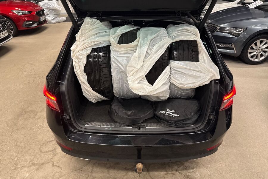 Skoda Superb vaihtoauto