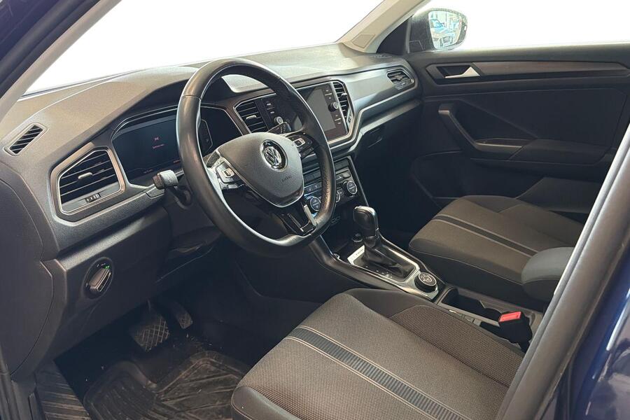 Volkswagen T-Roc vaihtoauto