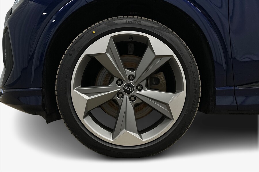 Audi Q4 e-tron vaihtoauto