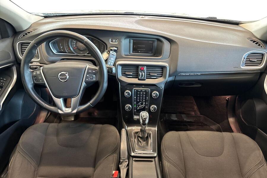 Volvo V40 Cross Country vaihtoauto