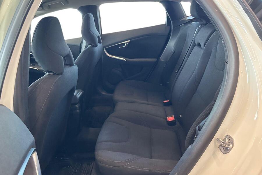 Volvo V40 Cross Country vaihtoauto