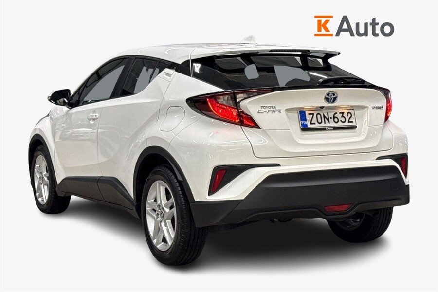 Toyota C-HR vaihtoauto