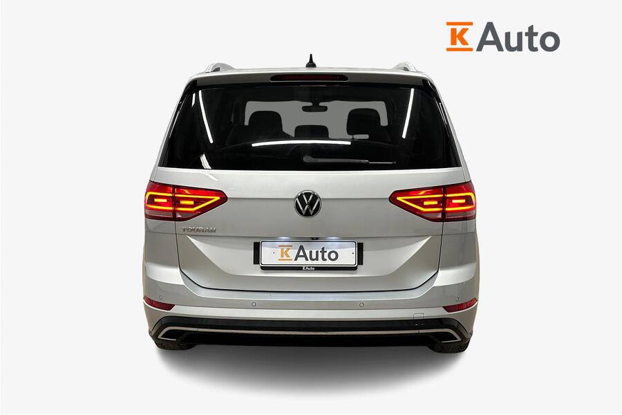 Volkswagen Touran vaihtoauto