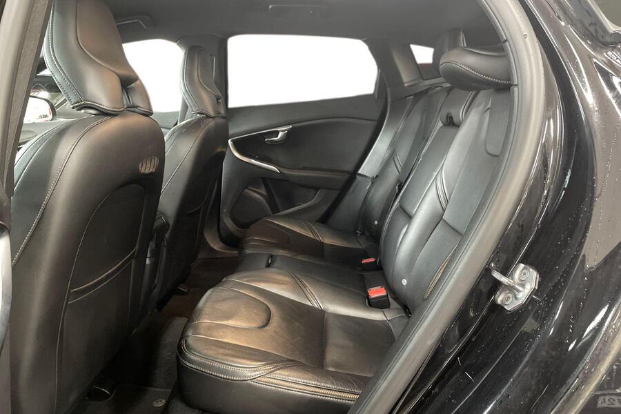 Volvo V40 Cross Country vaihtoauto