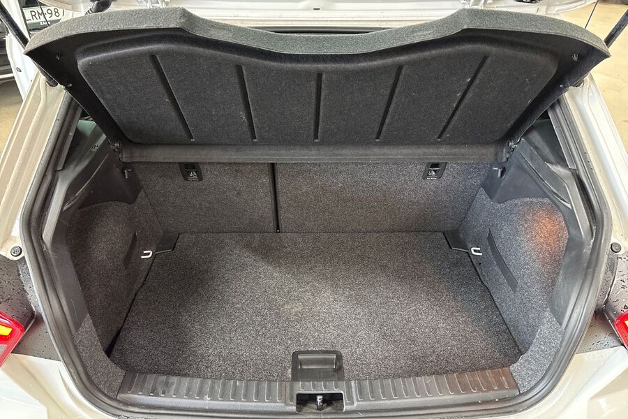 SEAT Ibiza vaihtoauto