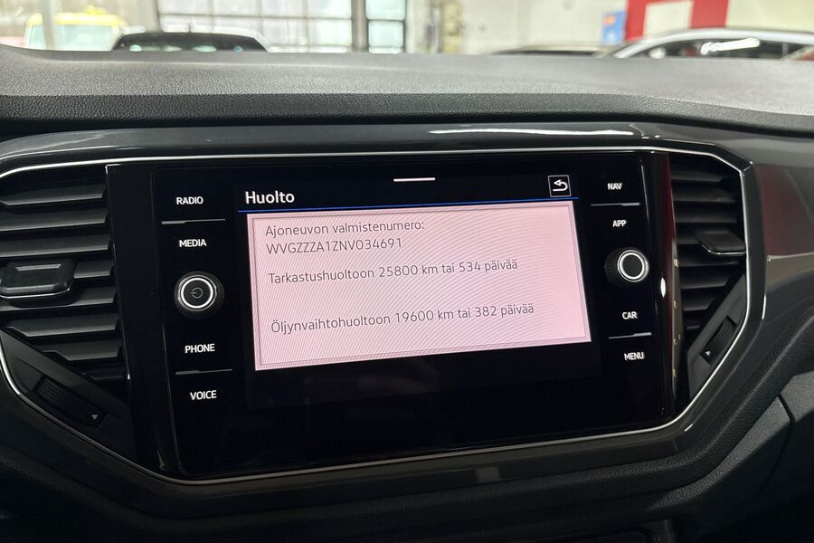 Volkswagen T-Roc vaihtoauto