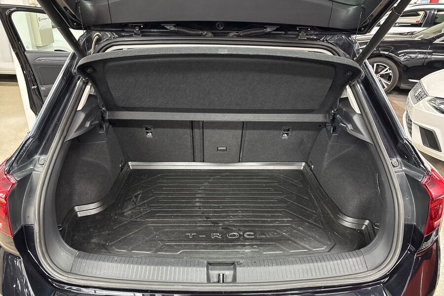 Volkswagen T-Roc vaihtoauto