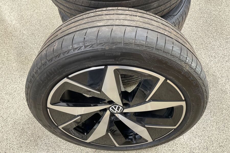 Volkswagen ID.4 vaihtoauto